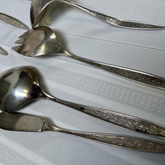 Vintage 60s MCM Deco International Silverplate Flatware Set w/ Chest 65pc Floral - Picture 5 of 16